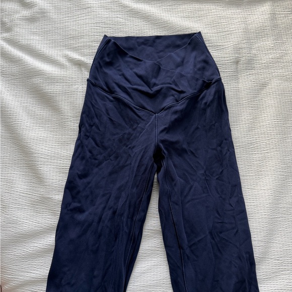 Aerie Navy Blue Crossover Leggings - Picture 3 of 4